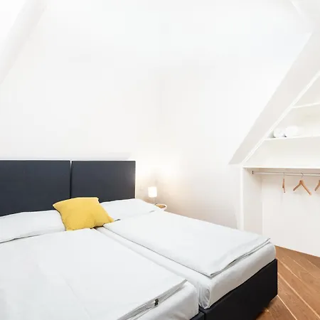 Rehorova Apartments Prague Exterior photo
